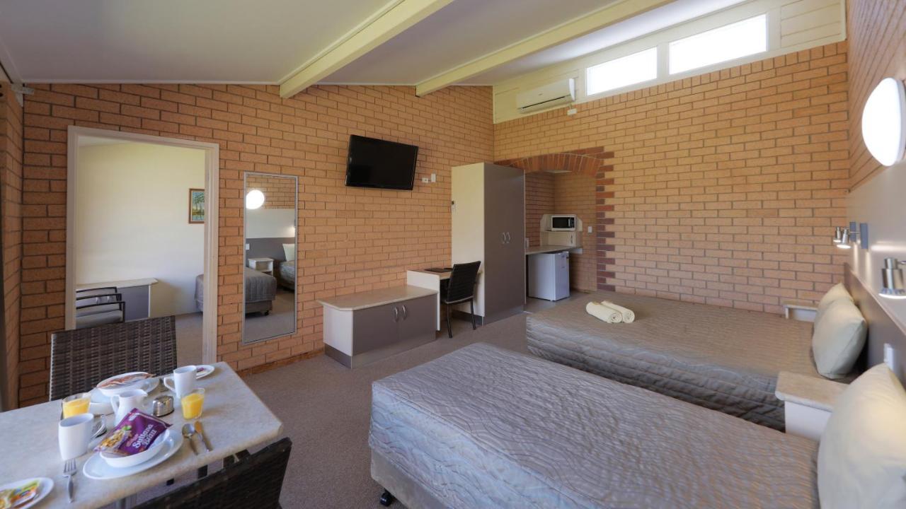 Tenterfield Motor Inn Eksteriør billede