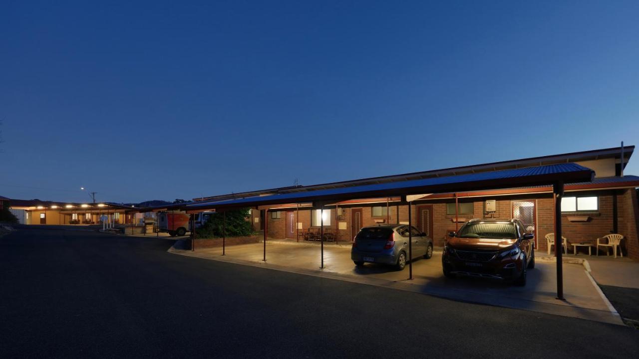 Tenterfield Motor Inn Eksteriør billede