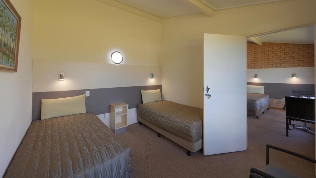 Tenterfield Motor Inn Eksteriør billede